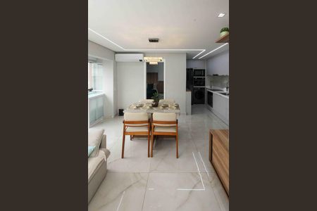 Apartamento à venda com 40m², 1 quarto e 1 vaga Apartamento à venda com 40m², 1 quarto e 1 vagaSala