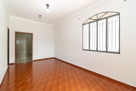 Sala de casa para alugar com 2 quartos, 346m² em Padre Miguel, Rio de Janeiro