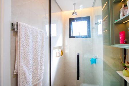 Apartamento para alugar com 130m², 3 quartos e 3 vagas Apartamento para alugar com 130m², 3 quartos e 3 vagasBanheiro do quarto 2