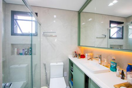 Apartamento para alugar com 130m², 3 quartos e 3 vagas Apartamento para alugar com 130m², 3 quartos e 3 vagasBanheiro do quarto 1