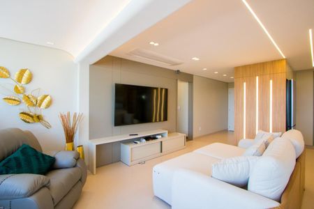 Sala de apartamento para alugar com 3 quartos, 130m² em Vila Santa Teresa, Santo André