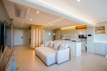 Apartamento para alugar com 130m², 3 quartos e 3 vagas Apartamento para alugar com 130m², 3 quartos e 3 vagasSala