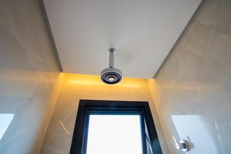 Apartamento para alugar com 130m², 3 quartos e 3 vagas Apartamento para alugar com 130m², 3 quartos e 3 vagasBanheiro do quarto 2