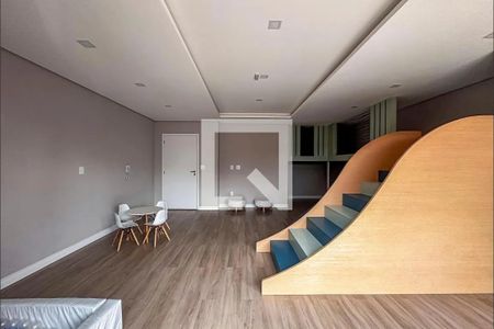 Apartamento para alugar com 130m², 3 quartos e 3 vagas Apartamento para alugar com 130m², 3 quartos e 3 vagasÁrea comum - Brinquedoteca