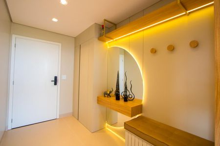 Apartamento para alugar com 130m², 3 quartos e 3 vagas Apartamento para alugar com 130m², 3 quartos e 3 vagasCorredor de entrada
