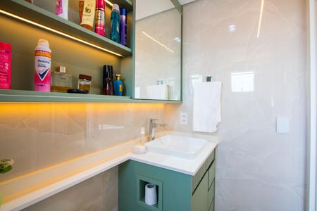 Apartamento para alugar com 130m², 3 quartos e 3 vagas Apartamento para alugar com 130m², 3 quartos e 3 vagasBanheiro do quarto 2