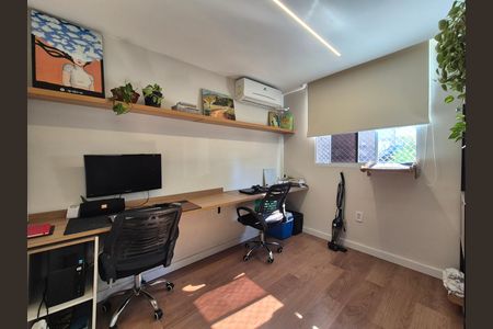 Apartamento à venda com 2 quartos, 43m² em Vargem Grande, Rio de Janeiro
