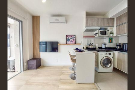 Apartamento para alugar com 33m², 1 quarto e 1 vagaSala/Cozinha