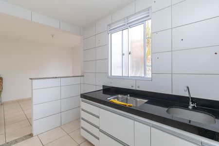 Apartamento para alugar com 48m², 2 quartos e 1 vaga Apartamento para alugar com 48m², 2 quartos e 1 vagaCozinha e Área de Serviço