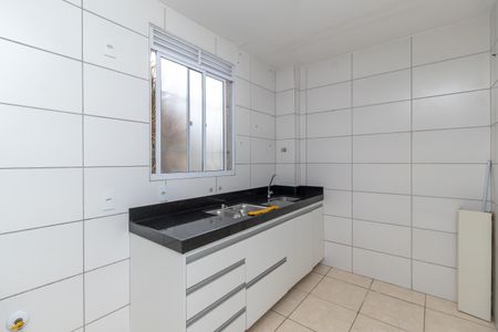 Apartamento para alugar com 48m², 2 quartos e 1 vaga Apartamento para alugar com 48m², 2 quartos e 1 vagaCozinha e Área de Serviço