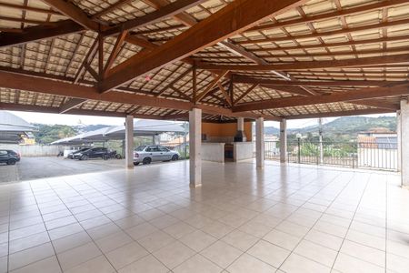 Apartamento para alugar com 48m², 2 quartos e 1 vaga Apartamento para alugar com 48m², 2 quartos e 1 vagaÁrea comum - Salão de festas