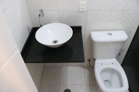 Apartamento à venda com 68m², 3 quartos e 1 vagaBanheiro 2