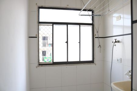 Apartamento à venda com 68m², 3 quartos e 1 vagaÁrea de Serviço