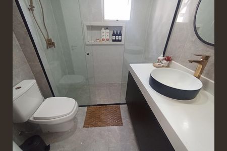 Apartamento à venda com 65m², 1 quarto e 1 vagaBanheiro 