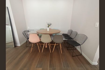 Apartamento à venda com 65m², 1 quarto e 1 vagaSala de Jantar