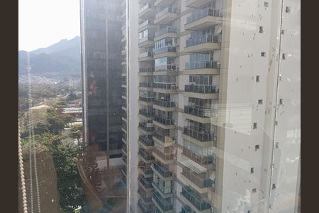 Apartamento à venda com 65m², 1 quarto e 1 vagaVista 