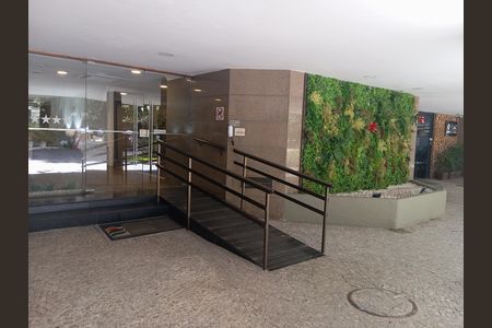 Apartamento à venda com 65m², 1 quarto e 1 vagaEntrada 