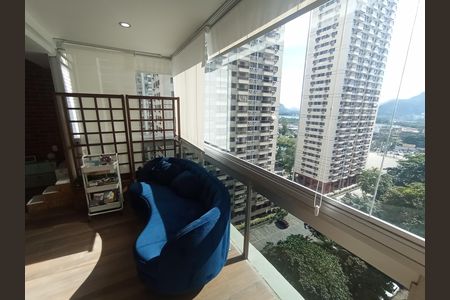 Apartamento à venda com 65m², 1 quarto e 1 vagaSala