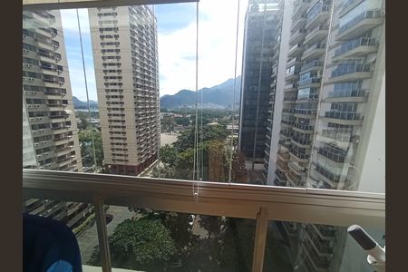 Apartamento à venda com 65m², 1 quarto e 1 vagaVista