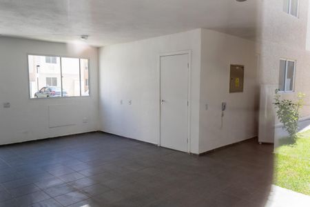 Apartamento para alugar com 50m², 2 quartos e 1 vaga Apartamento para alugar com 50m², 2 quartos e 1 vagaÁrea comum - Salão de festas