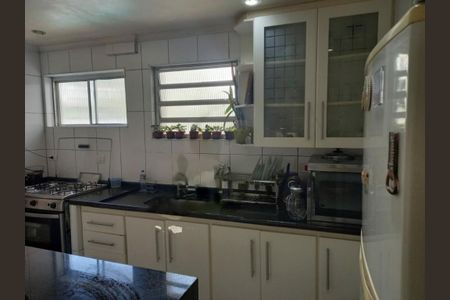 Apartamento à venda com 68m², 2 quartos e 1 vaga