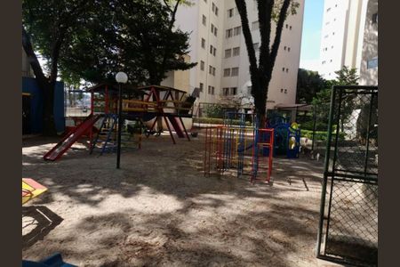 Apartamento à venda com 68m², 2 quartos e 1 vaga