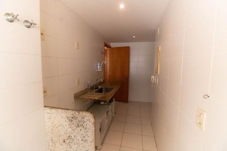 Apartamento para alugar com 73m², 2 quartos e 1 vaga Apartamento para alugar com 73m², 2 quartos e 1 vagaCozinha e Área de Serviço