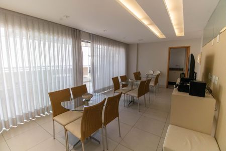 Apartamento para alugar com 73m², 2 quartos e 1 vaga Apartamento para alugar com 73m², 2 quartos e 1 vagaÁrea comum