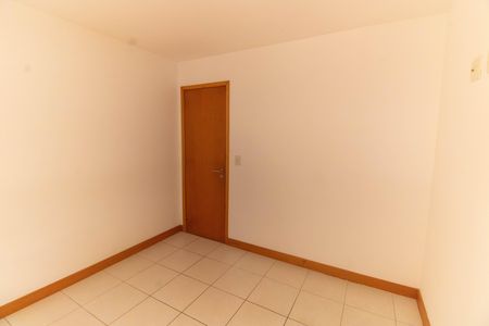 Apartamento para alugar com 73m², 2 quartos e 1 vaga Apartamento para alugar com 73m², 2 quartos e 1 vagaQuarto