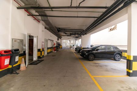 Apartamento para alugar com 73m², 2 quartos e 1 vaga Apartamento para alugar com 73m², 2 quartos e 1 vagaGaragem
