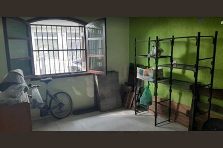 Casa à venda com 244m², 5 quartos e 3 vagas