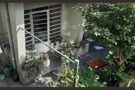 Casa à venda com 244m², 5 quartos e 3 vagas