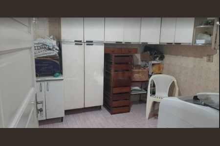 Casa à venda com 244m², 5 quartos e 3 vagas
