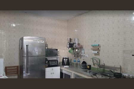 Casa à venda com 244m², 5 quartos e 3 vagas