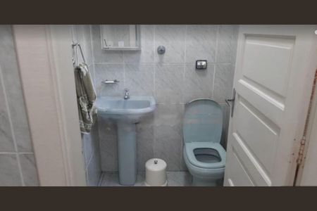 Casa à venda com 5 quartos, 244m² em Vila Mira, São Paulo