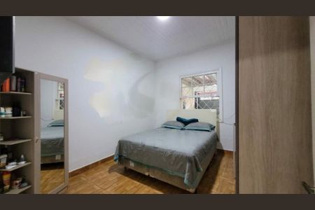 Casa à venda com 67m², 2 quartos e 2 vagas