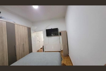 Casa à venda com 67m², 2 quartos e 2 vagas