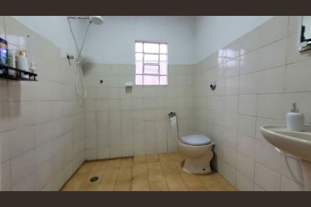 Casa à venda com 67m², 2 quartos e 2 vagas