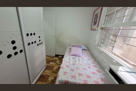 Casa à venda com 67m², 2 quartos e 2 vagas