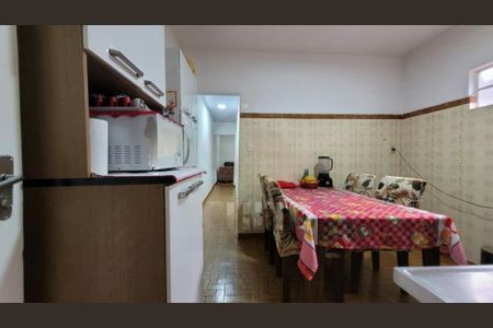Casa à venda com 67m², 2 quartos e 2 vagas