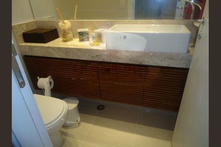Apartamento à venda com 180m², 3 quartos e 3 vagas