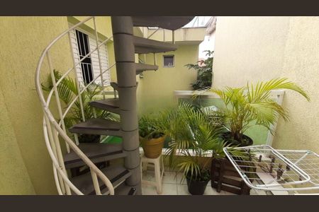 Casa à venda com 3 quartos, 150m² em Campo Grande, São Paulo