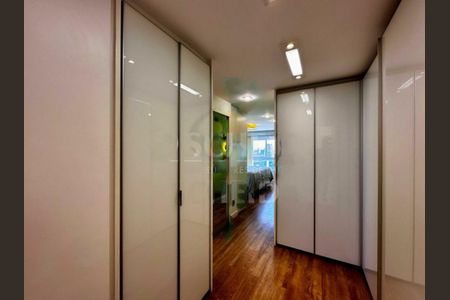 Apartamento à venda com 223m², 3 quartos e 3 vagas