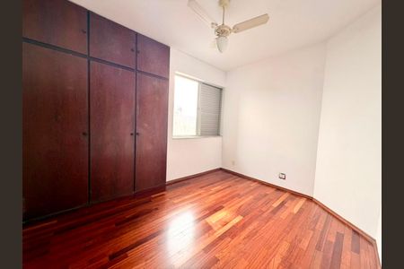 Apartamento à venda com 140m², 4 quartos e 2 vagas