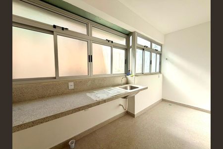 Apartamento à venda com 140m², 4 quartos e 2 vagas