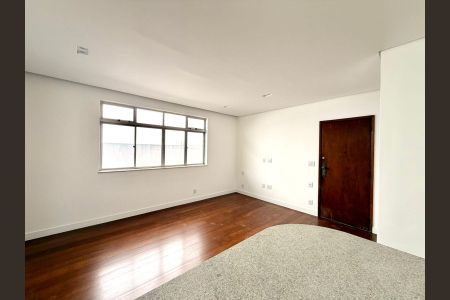 Apartamento à venda com 140m², 4 quartos e 2 vagas Apartamento à venda com 140m², 4 quartos e 2 vagasSala/Cozinha