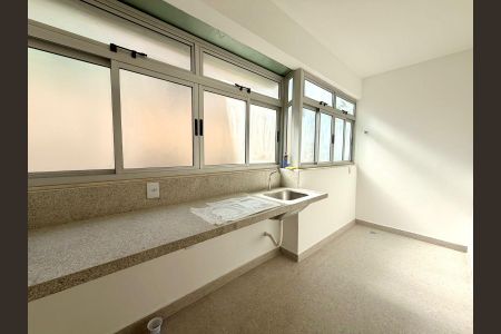Sala/Cozinha de apartamento à venda com 4 quartos, 140m² em Gutierrez, Belo Horizonte