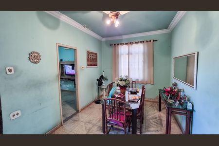 Casa para alugar com 360m², 4 quartos e 3 vagas Casa para alugar com 360m², 4 quartos e 3 vagasCasa 1 - Sala