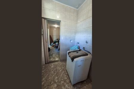 Casa para alugar com 360m², 4 quartos e 3 vagas Casa para alugar com 360m², 4 quartos e 3 vagasCasa 2 - Área de serviço