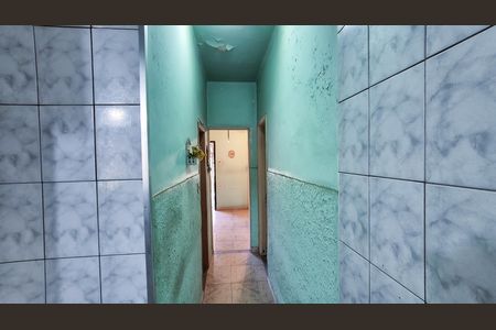 Casa para alugar com 360m², 4 quartos e 3 vagas Casa para alugar com 360m², 4 quartos e 3 vagasCasa 1 - Corredor